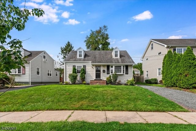 1018 Grandview Ave, Westfield Town, NJ 07090
