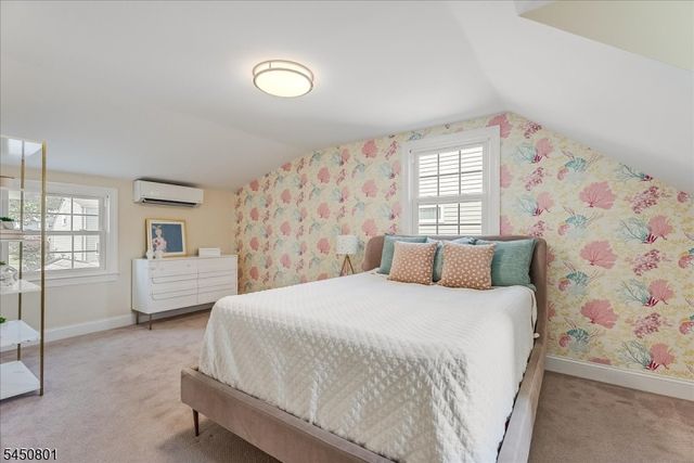 1018 Grandview Ave, Westfield Town, NJ 07090