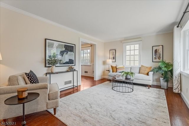 1018 Grandview Ave, Westfield Town, NJ 07090