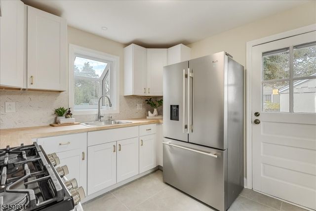 1018 Grandview Ave, Westfield Town, NJ 07090