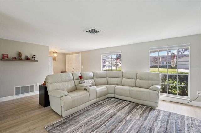 8301 VALLEY STREAM LANE, Hudson, FL 34667