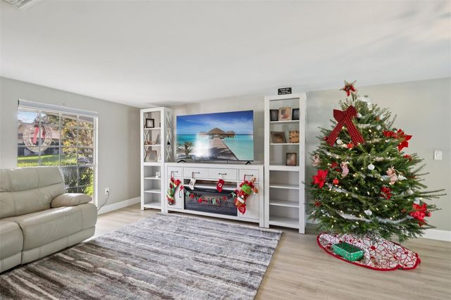 8301 VALLEY STREAM LANE, Hudson, FL 34667