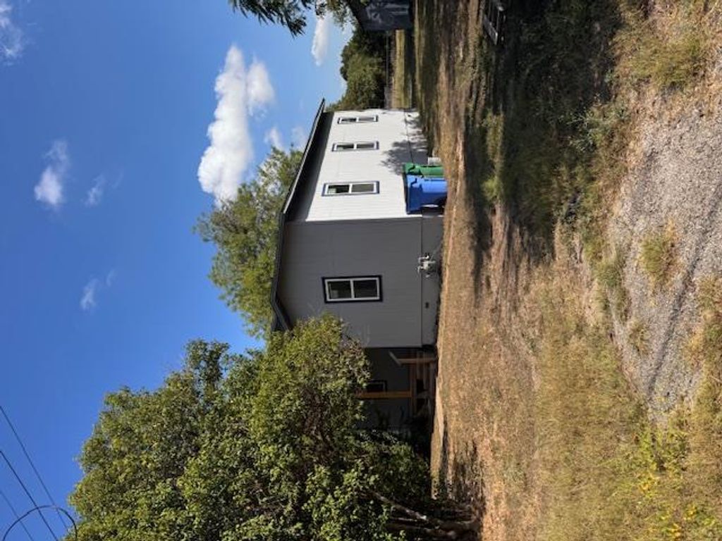 102 W Wilbarger ST, Pflugerville, TX 78660