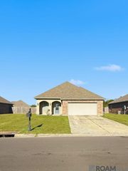 13867 Arbor Walk Dr, Denham Springs, LA 70726