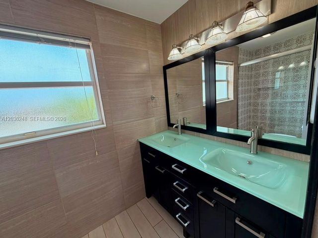 15112 NW 8th Street 77, Pembroke Pines, FL 33028