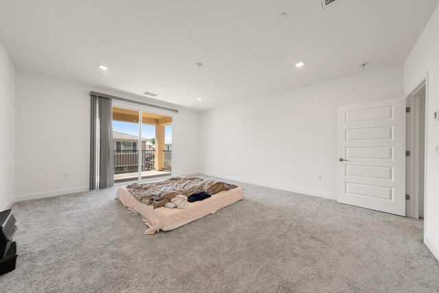 998 Fullerton Ranch Dr, Lincoln, CA 95648