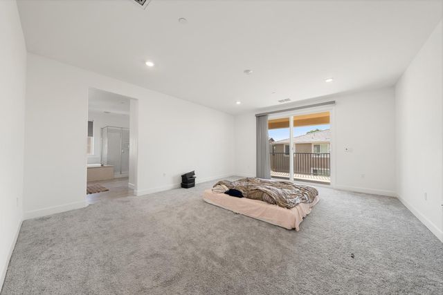 998 Fullerton Ranch Dr, Lincoln, CA 95648