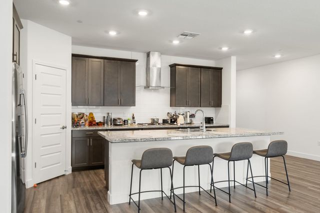 998 Fullerton Ranch Dr, Lincoln, CA 95648