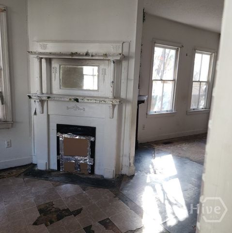 1707 Le Grand Street, Savannah, GA 31401