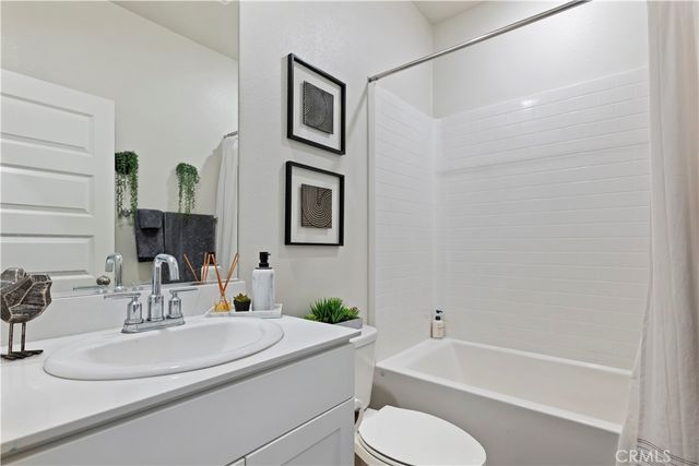 1750 Cayton Loop, West Covina, CA 91790