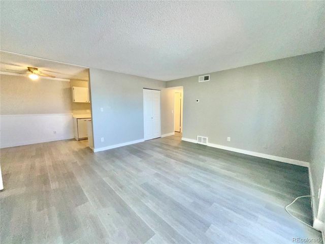 10211 Ura Lane 6-302, Denver, CO 80260