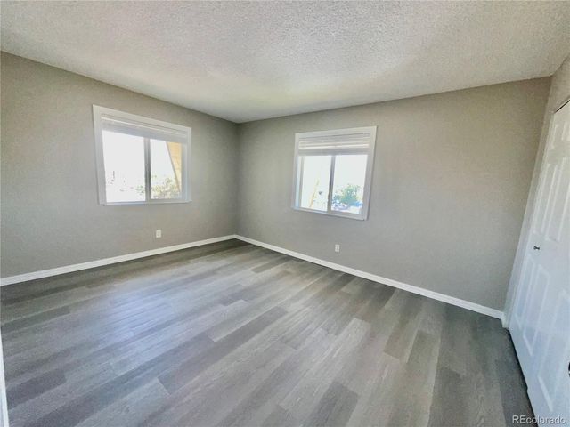 10211 Ura Lane 6-302, Denver, CO 80260