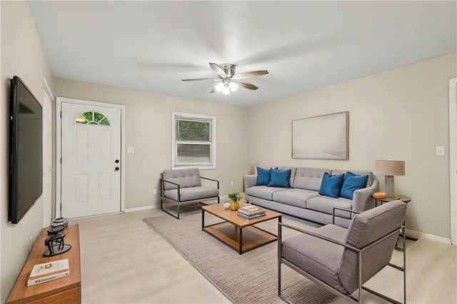 1722 Carpenter Court, Conley, GA 30288