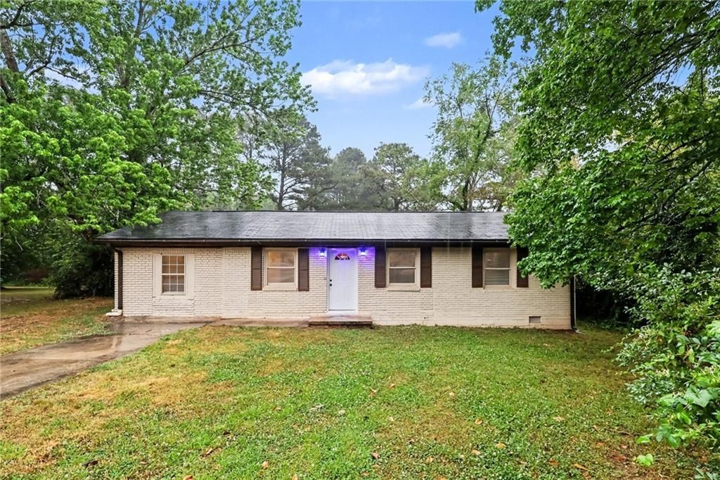 1722 Carpenter Court, Conley, GA 30288