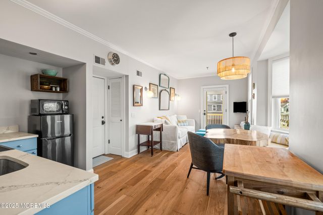 77 Main Avenue 2A, Ocean Grove, NJ 07756