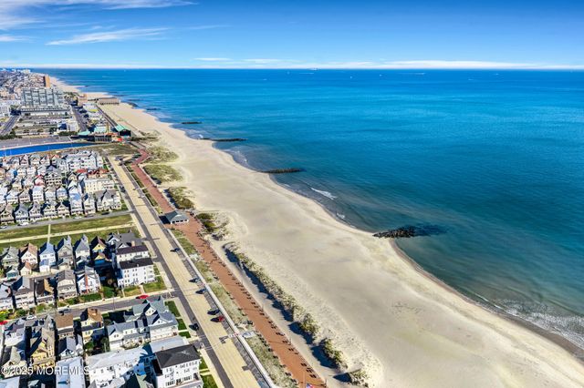 77 Main Avenue 2A, Ocean Grove, NJ 07756