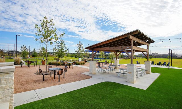 19738 Lara Bay Drive, Tomball, TX 77447