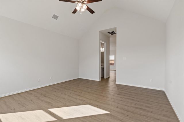 19738 Lara Bay Drive, Tomball, TX 77447