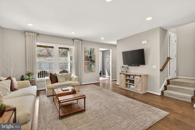 19975 ABRAM TER, Ashburn, VA 20147