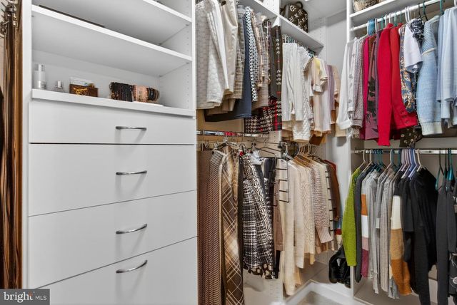 19975 ABRAM TER, Ashburn, VA 20147