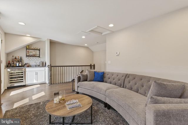 19975 ABRAM TER, Ashburn, VA 20147