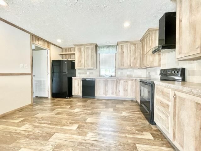 25 T Millers Way, Science Hill, KY 42553
