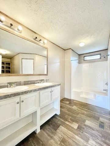 25 T Millers Way, Science Hill, KY 42553