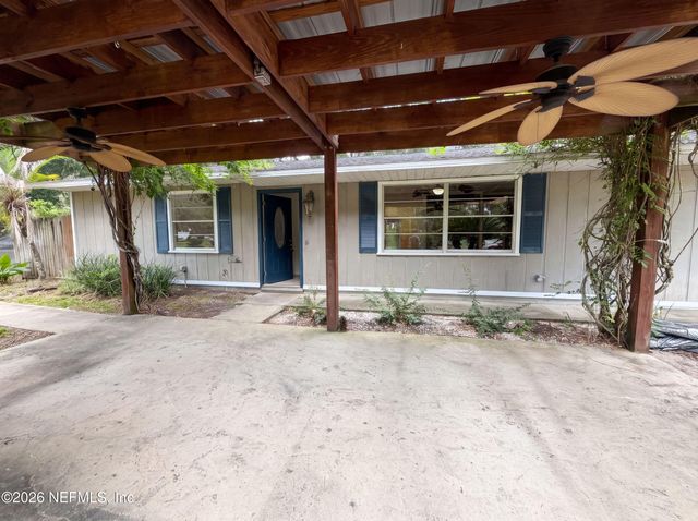 6854 HOLLY HILL Road, Melrose, FL 32666