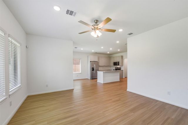 11928 Lakewood West Drive, Cypress, TX 77429