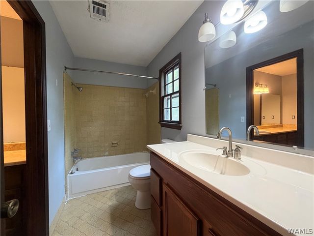 4749 Appletree, Tuscaloosa, AL 35405