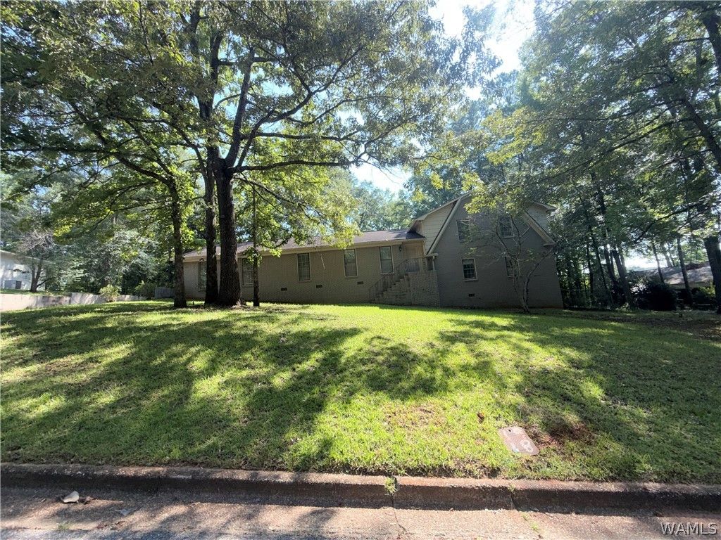 4749 Appletree, Tuscaloosa, AL 35405