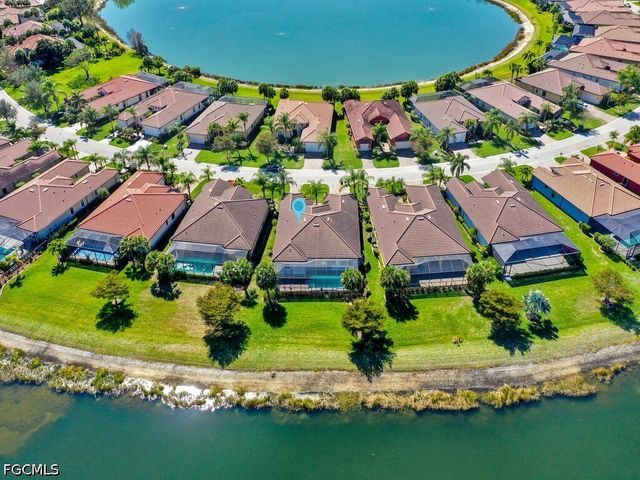 10093 Avalon Lake CIR, Fort Myers, FL 33913