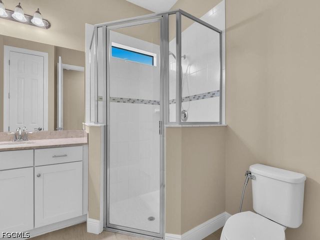 10093 Avalon Lake CIR, Fort Myers, FL 33913