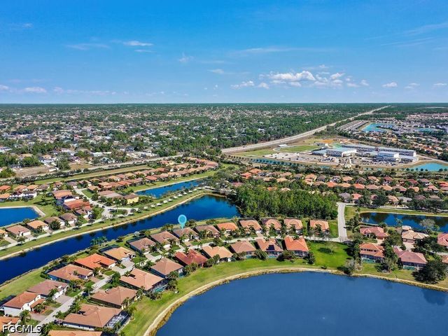 10093 Avalon Lake CIR, Fort Myers, FL 33913