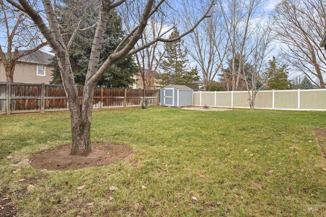 4309 N Heritage Woods Way, Meridian, ID 83646