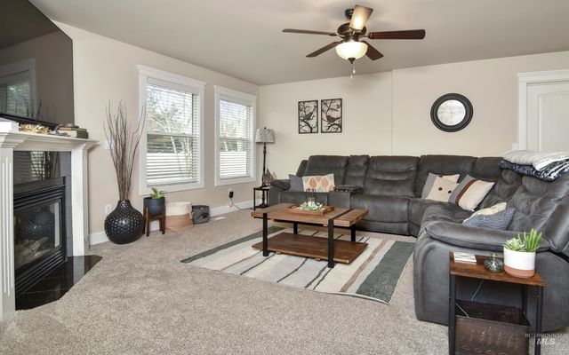 4309 N Heritage Woods Way, Meridian, ID 83646