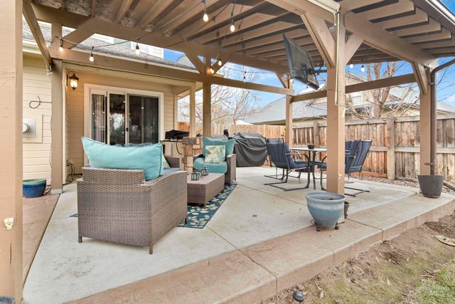 4309 N Heritage Woods Way, Meridian, ID 83646