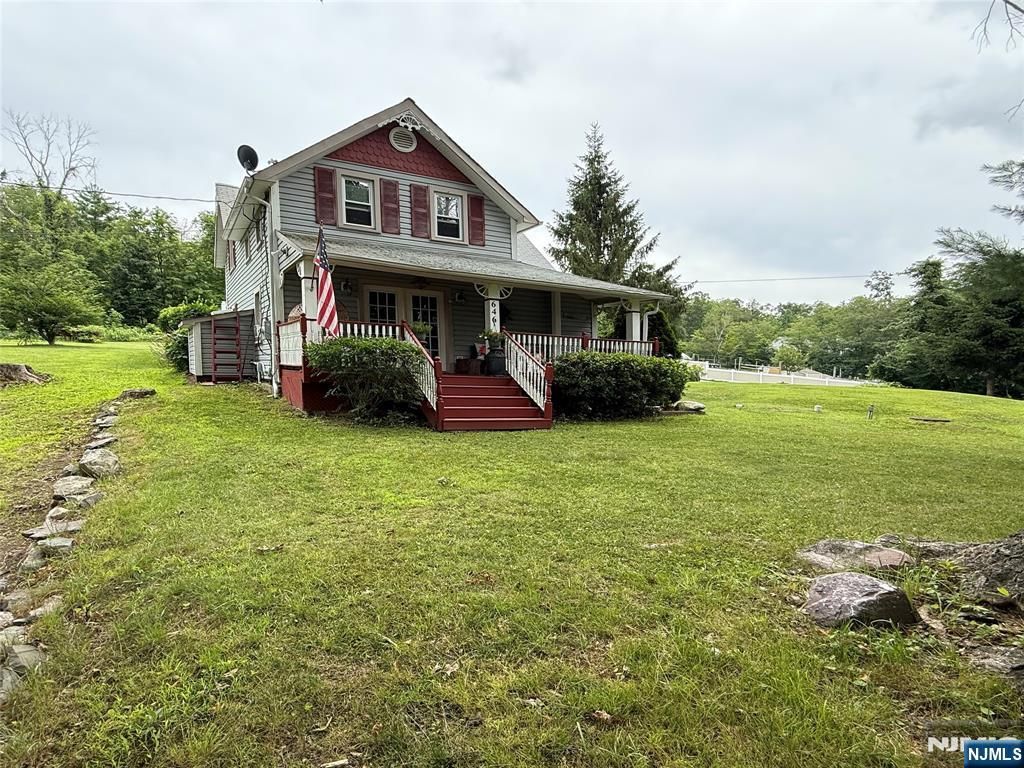 646 Morsetown Road, West Milford, NJ 07480