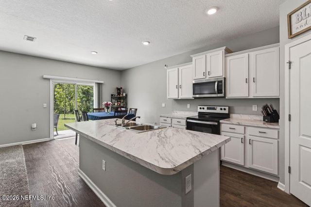 75588 BRIDGEWATER Drive, Yulee, FL 32097