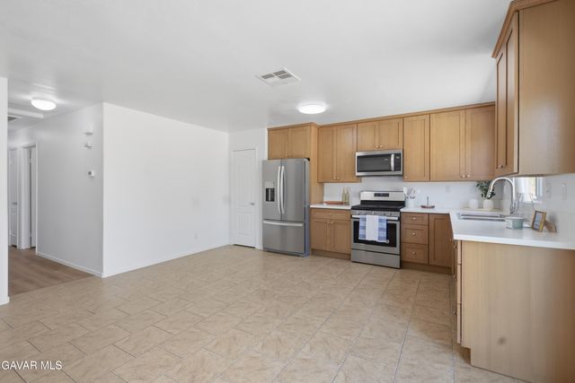 3103 Patti Lane, Lancaster, CA 93535