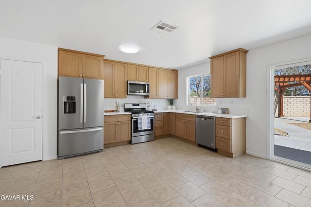 3103 Patti Lane, Lancaster, CA 93535