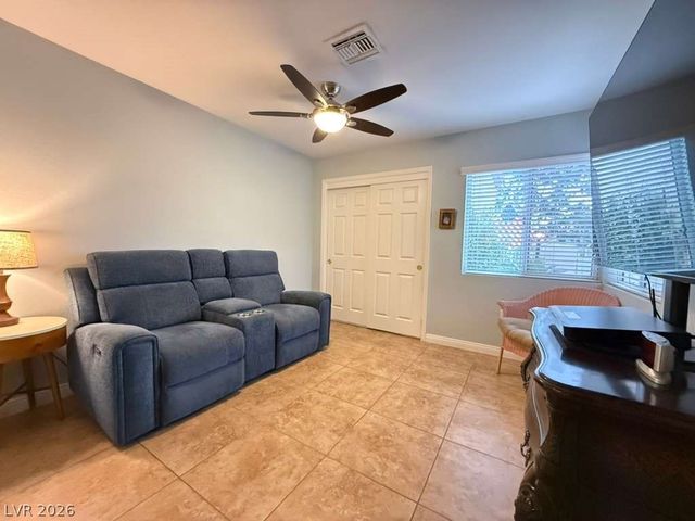 8665 Prairie Hill Drive, Las Vegas, NV 89134