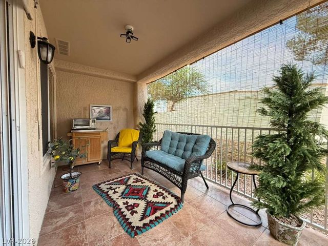 8665 Prairie Hill Drive, Las Vegas, NV 89134