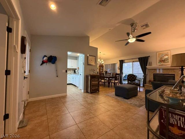 8665 Prairie Hill Drive, Las Vegas, NV 89134