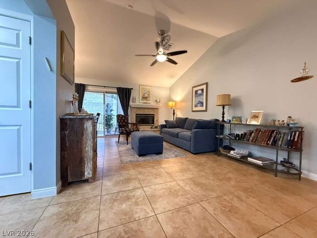 8665 Prairie Hill Drive, Las Vegas, NV 89134