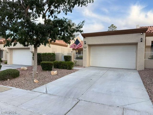 8665 Prairie Hill Drive, Las Vegas, NV 89134