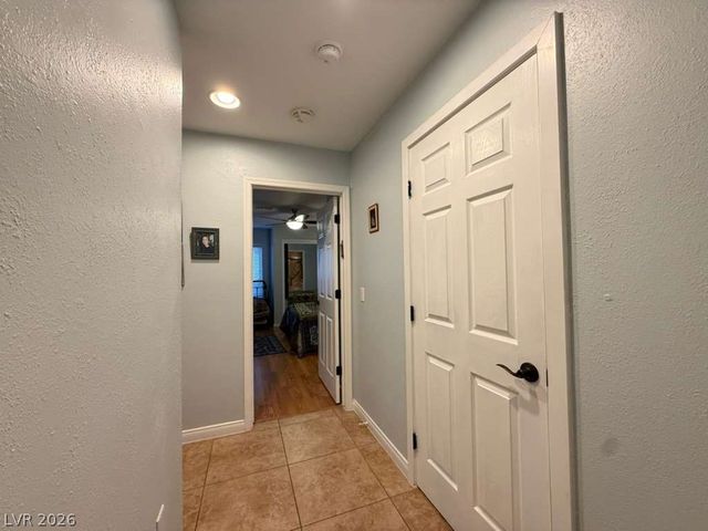 8665 Prairie Hill Drive, Las Vegas, NV 89134