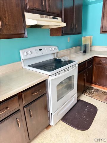 935 Jay Street, Utica, NY 13501