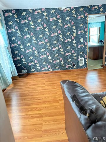 935 Jay Street, Utica, NY 13501