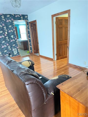 935 Jay Street, Utica, NY 13501